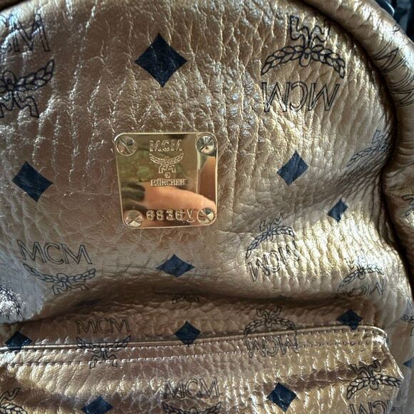 MCM Metallic Visetos Small Stark Backpack - Picture 2 of 10